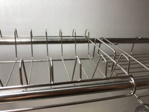 ピカピカのキッチンラック